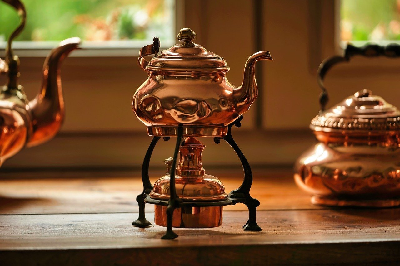 copper teapots, kitchen, tableware-7560392.jpg